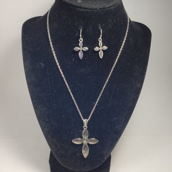 Elegant Silver Cross Pendant Necklace with Matching Earrings – Christian Jewelry - Picture 8 of 12